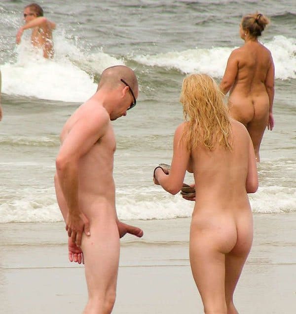Полные Женщины На Нудистском Пляже - Нудизм И Натуризм