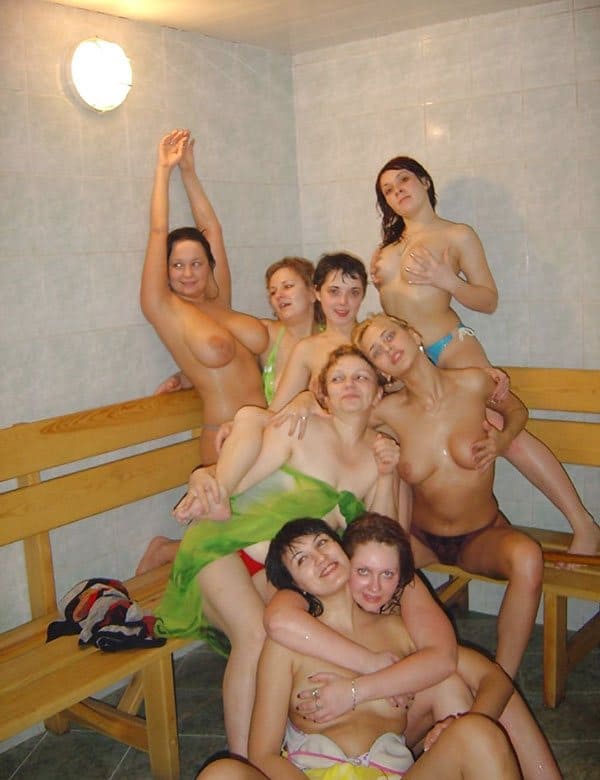 Подсмотренное русские женщины в общественной бане 9 из 30 фото