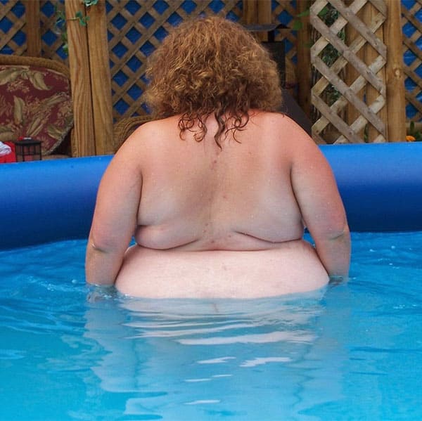 Толстые женщины в бассейне 31 из 50 фото