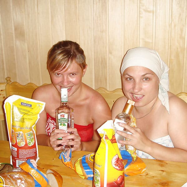 Пьяный девичник в русской сауне 4 из 56 фото