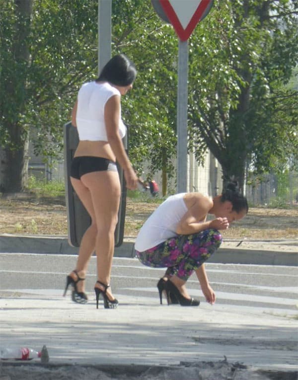Придорожные проститутки съемка скрытой камерой 30 из 45 фото