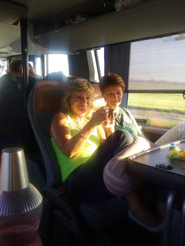 Автобусный тур зрелых женщин по нудистским пляжам Хорватии фото