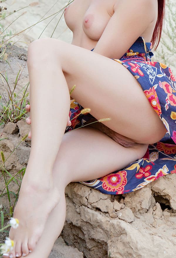 Украинская девушка в сарафане на голое тело 22 из 91 фото
