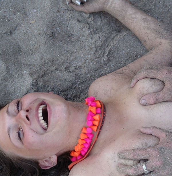 Пьяный секс на пляже Казантипа 12 из 23 фото
