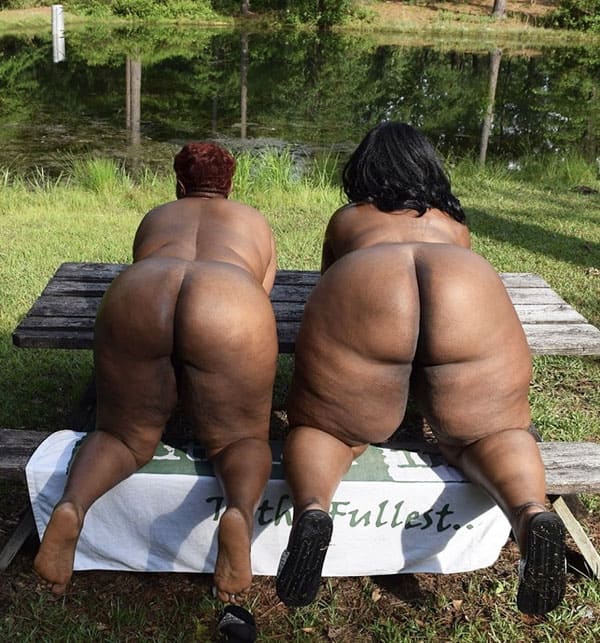 Большие толстые жопы черных негритянок 58 из 65 фото