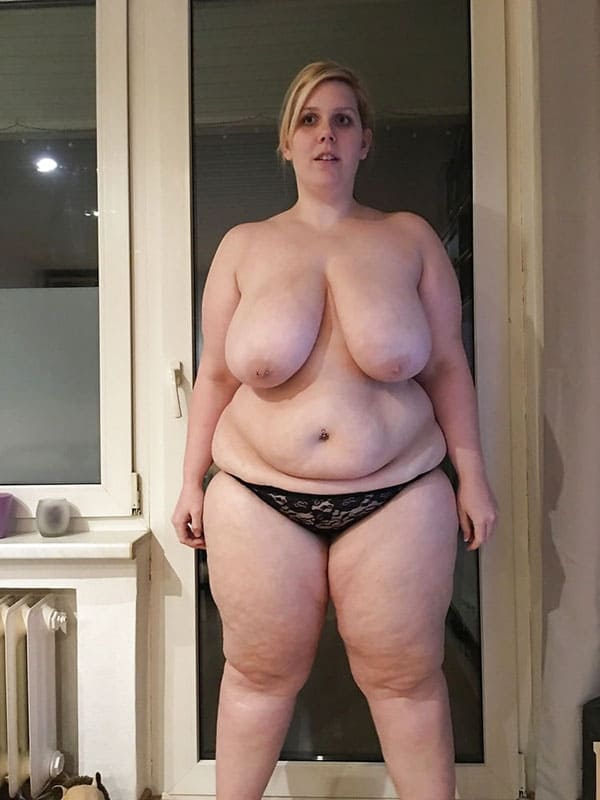 Молодые толстые девушки голые 87 из 95 фото