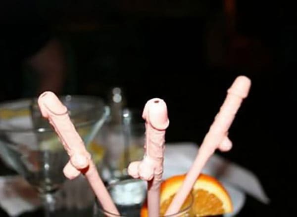 Женские трубочки для коктейлей на любой праздник 1 из 6 фото