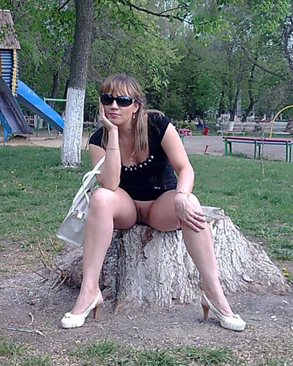 Голые русские девушки на улице фото 25 из 31 фото