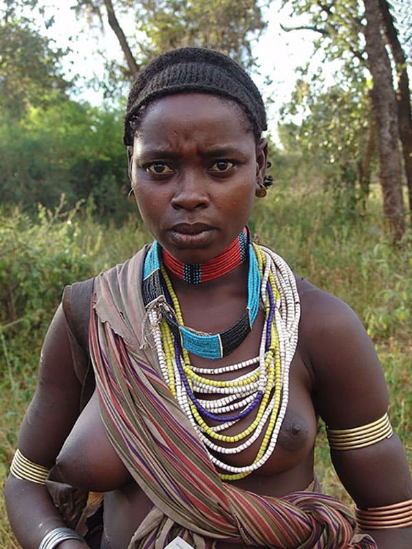 Голые папуаски из племени лесбиянок 10 из 73 фото