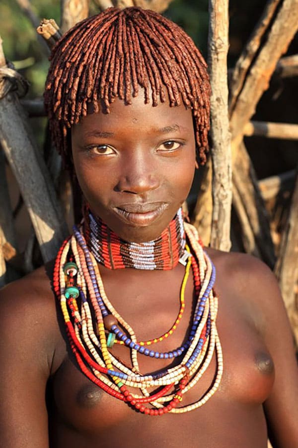 Голые папуаски из племени лесбиянок 17 из 73 фото