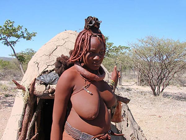 Голые папуаски из племени лесбиянок 39 из 73 фото