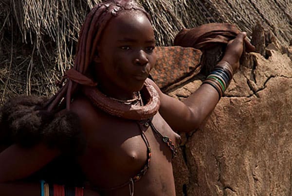 Голые папуаски из племени лесбиянок 52 из 73 фото