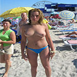 Девушки нудистки на общественных пляжах